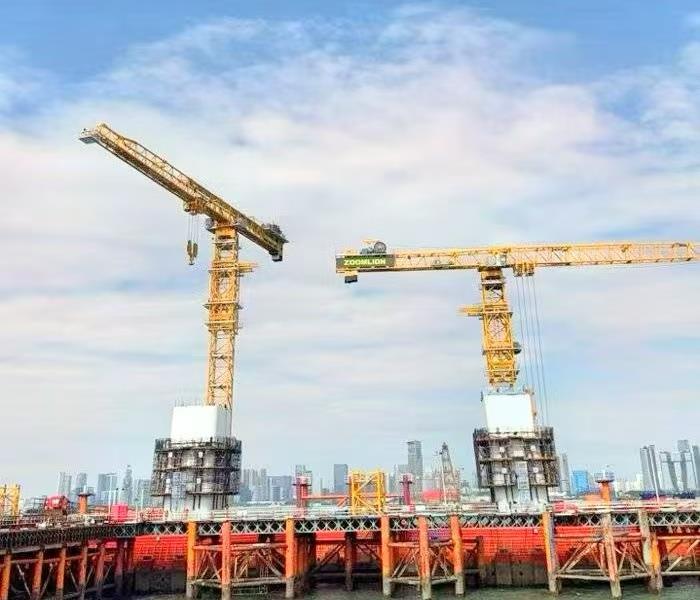 實(shí)力登峰！中聯(lián)重科8款產(chǎn)品榮登第十六屆工程機(jī)械品牌盛會明星產(chǎn)品榜單